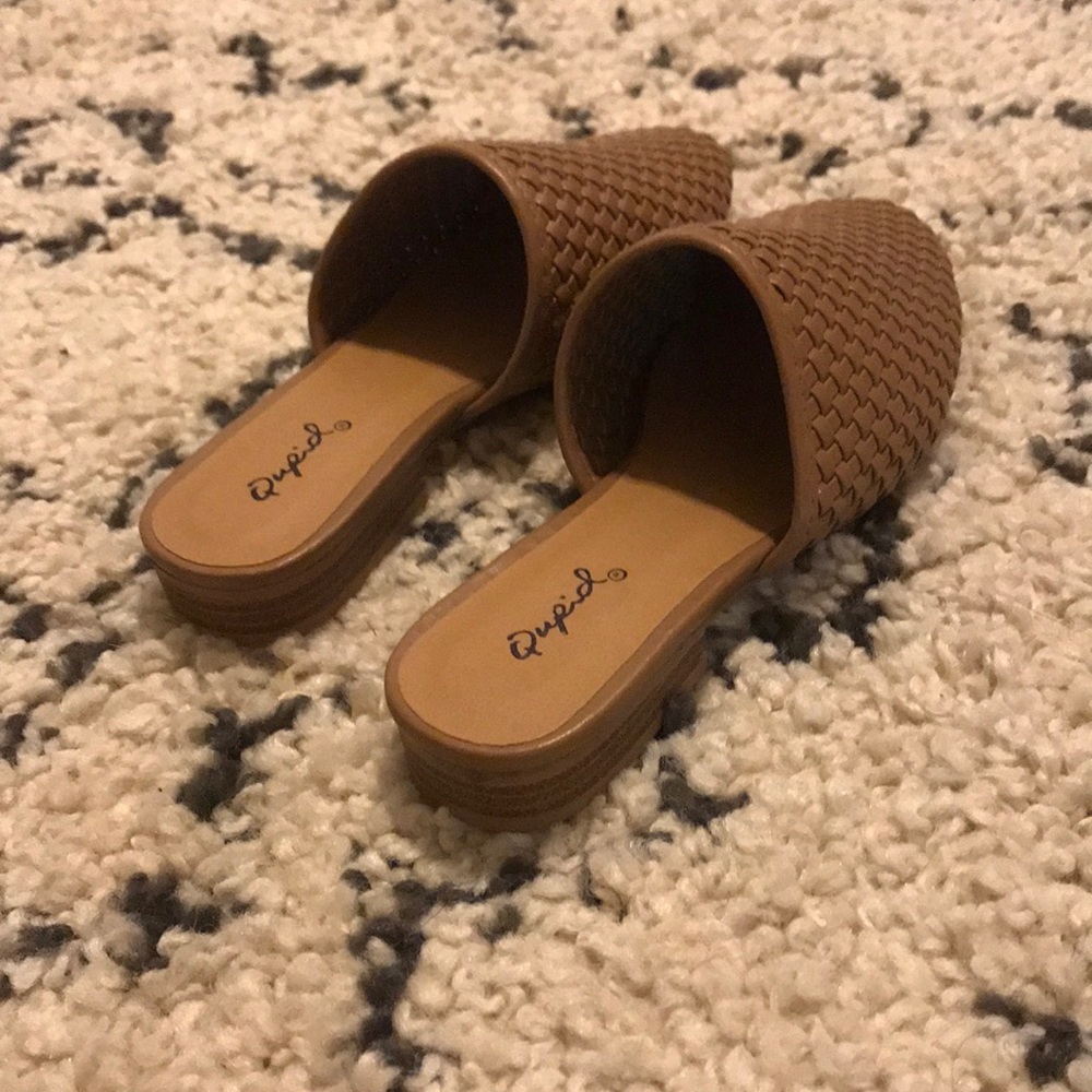 Mules - Picture 4 of 5